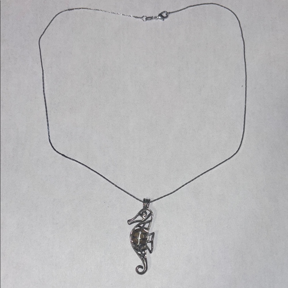 Silver Seahorse Pendant Necklace